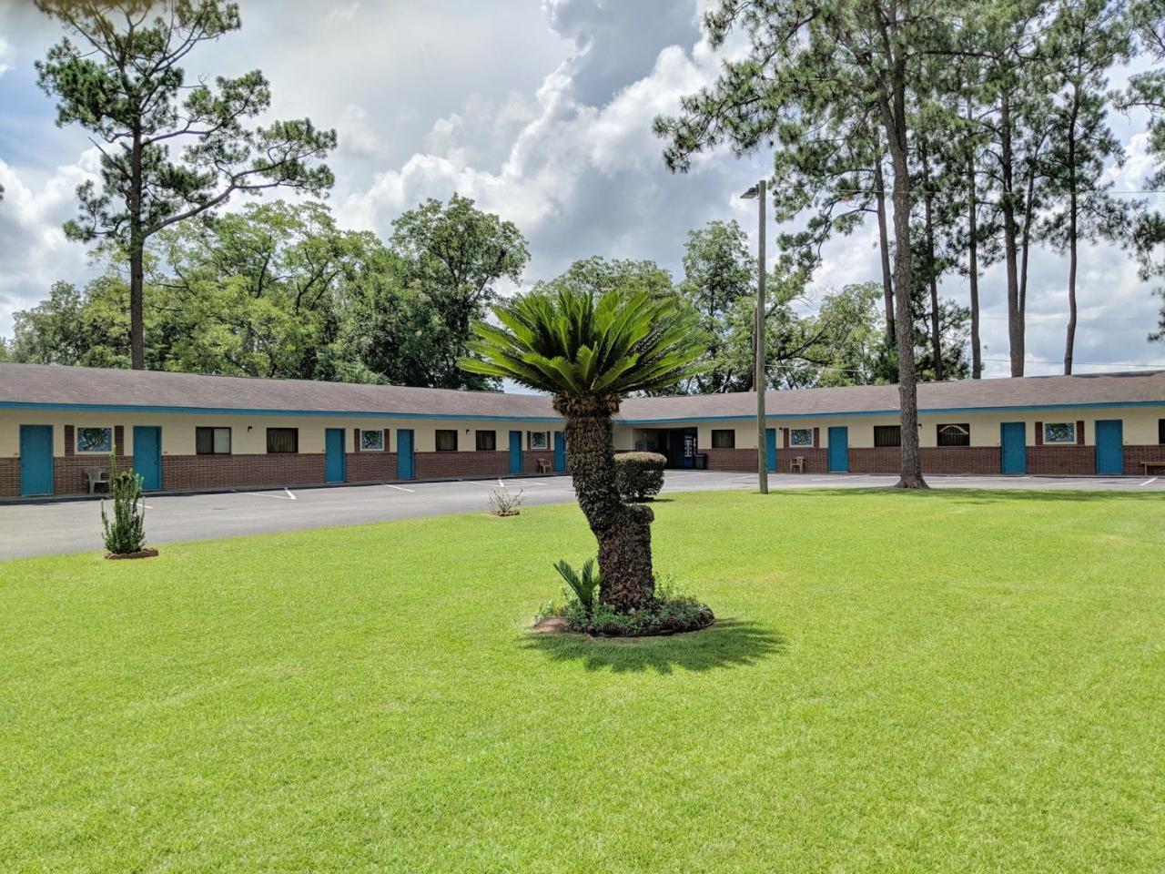 Cheerio Inn - Glennville Exterior photo